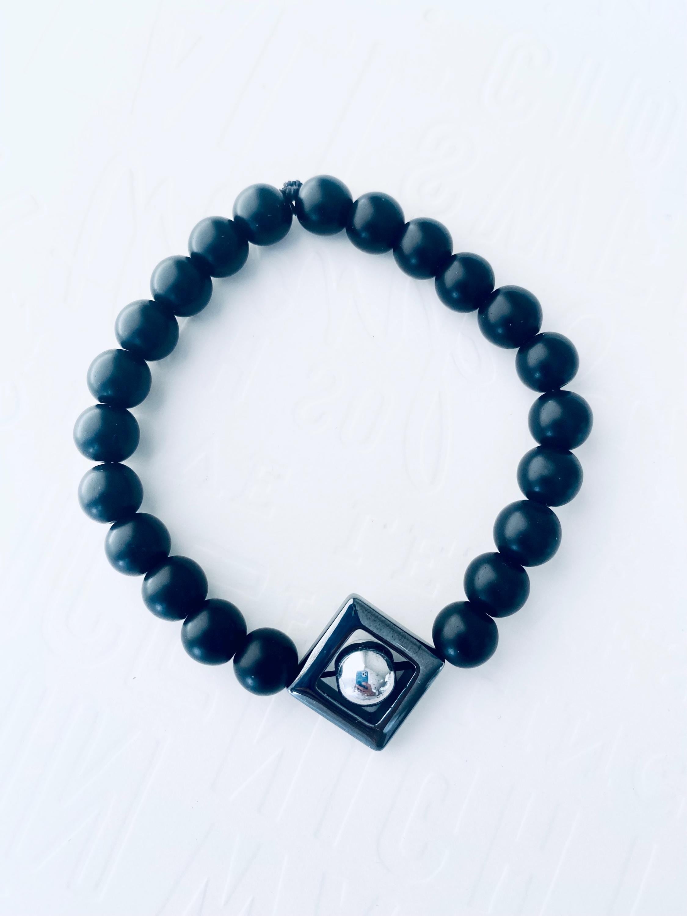 Onyx Gemstone Bracelet, Hematite Triangle Focal, Unisex Stretch