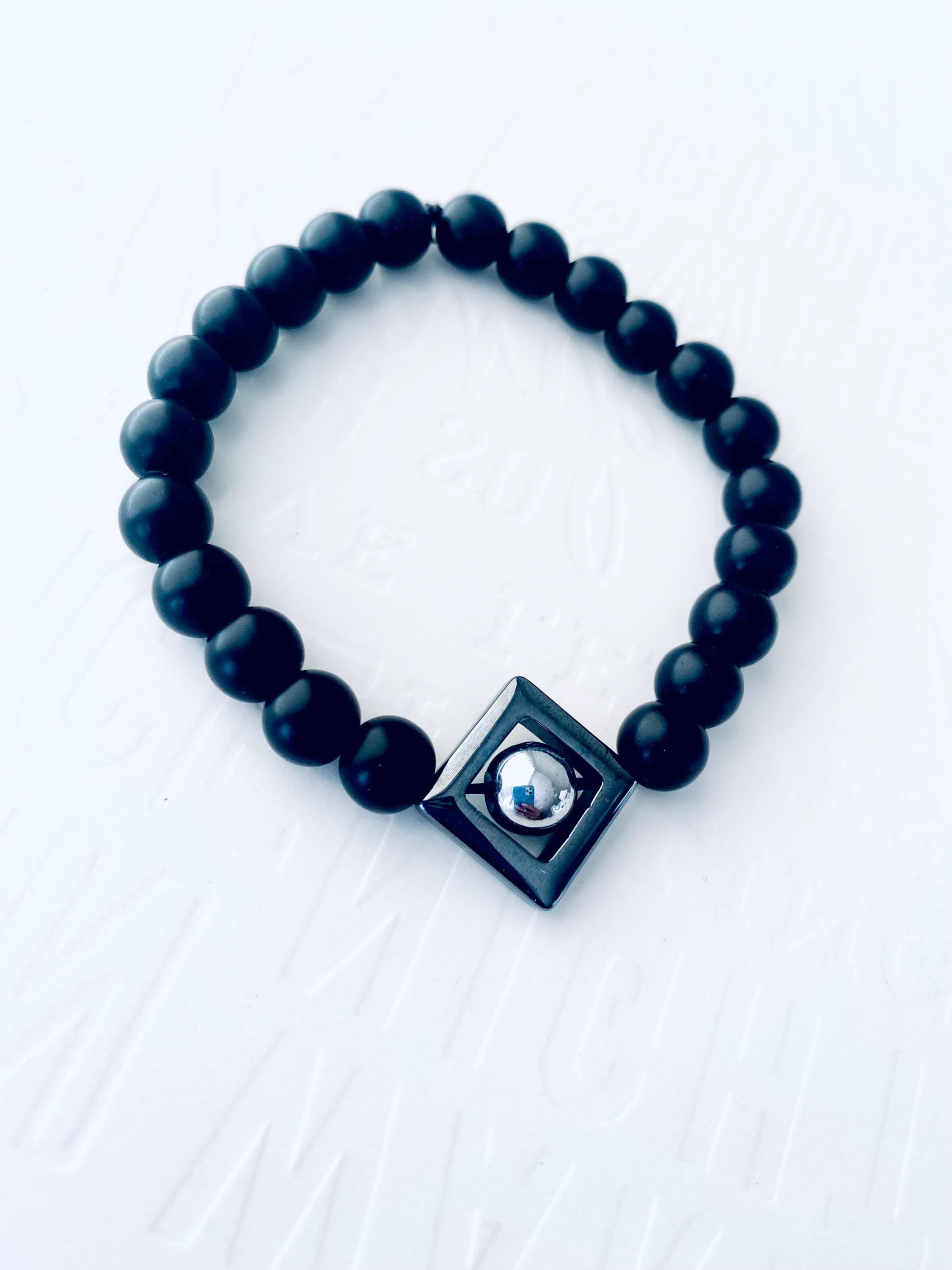 Onyx Gemstone Bracelet, Hematite Triangle Focal, Unisex Stretch